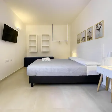 Bouganville House Follonica