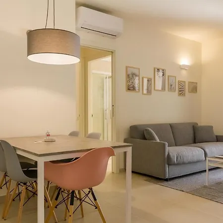 Bouganville House *